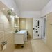 Bucurestii Noi -Subcetate 110, apartament 3 camere igienizat, demisol, 55 mp.